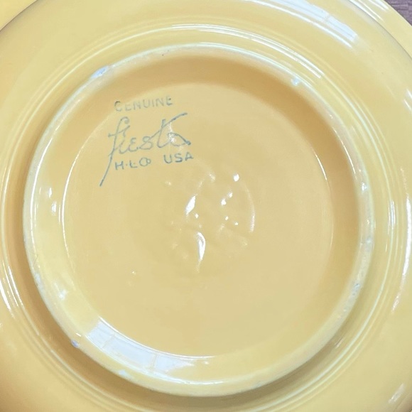 Fiestaware Vegetable Bowl in yellow (retired) - Picture 6 of 6